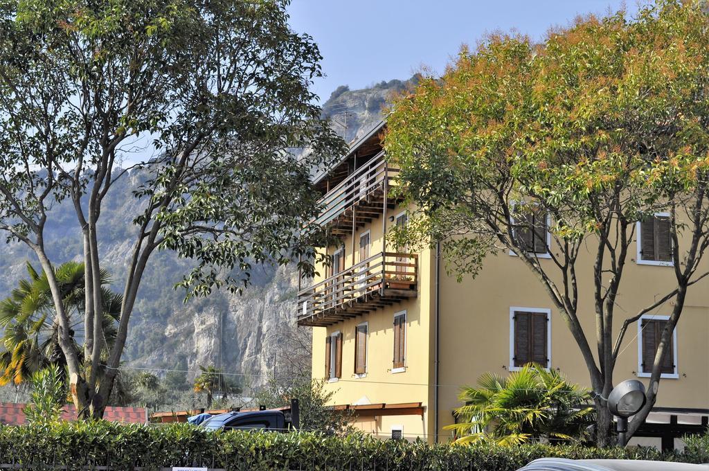 Villa Linfano Torbole Sul Garda Exterior foto